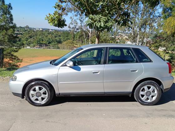 AUDI A3 1.8 20V GASOLINA 4P MANUAL AUDI A3 1.8 20V GASOLINA 4P MANUAL